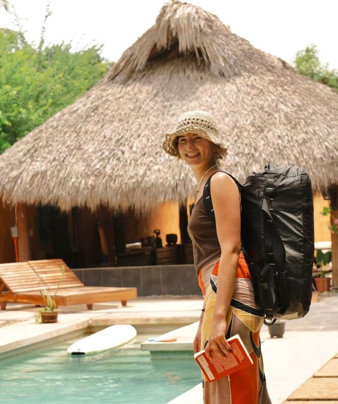 Surfnest Tamarindos Hostel Brisas de Zicatela Exterior photo