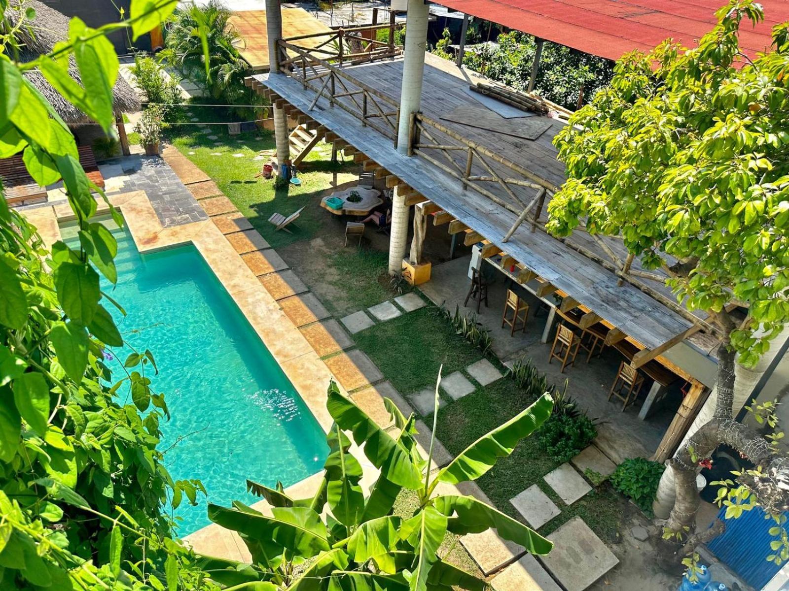 Surfnest Tamarindos Hostel Brisas de Zicatela Exterior photo